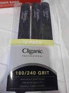 lot 1088 image: Nail files