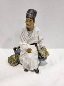 lot 1111 image: Glazed ceramic statue 9.5x8x5