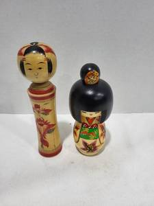 lot 1119 image: Painted wooden figurines 8x2, 6.5x3
