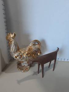 lot 1175 image: Golden chicken figurine and a metal dog