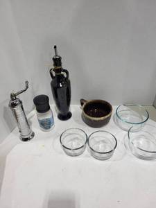 lot 1249 image: Pepper grinder, Mediterranean sea salt grinder, vinegar dispenser, soup mug, pudding cups, Pyrex bowls