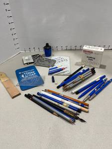 lot 1501 image: Drafting tools