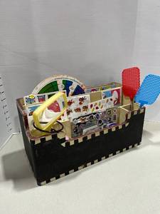 lot 1535 image: Wooden desktop organizer with contents