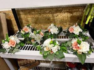 lot 1551 image: Faux floral centerpieces