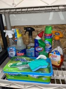 lot 1576 image: Cleaning products