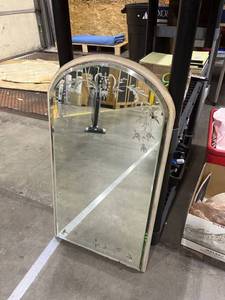 lot 1585 image: Etched mirror 27 x 15 in
