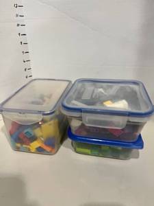 lot 1715 image: Legos