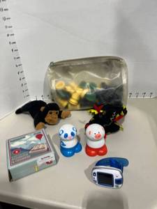 lot 1716 image: Childrens toys