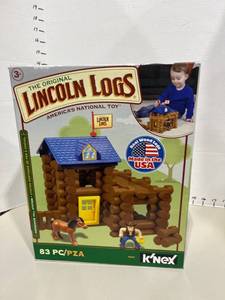 lot 1724 image: Lincoln Logs