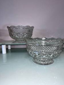 lot 2010 image: Pair of cut glass bowls