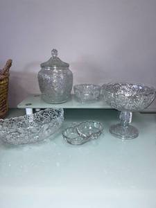 lot 2011 image: Crystal and glass candy dishes