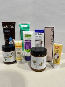 lot 1274 image: Lotions and cremes