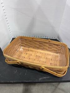 lot 1284 image: Longaberger basket