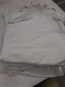 lot 1602 image: Ladies white tanks. Some lacy. Sizes 2X and 3X