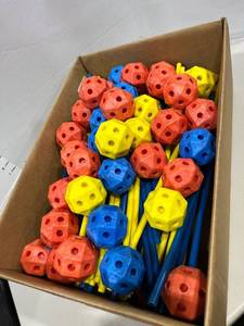lot 1735 image: Discovery Kids youth fort kit