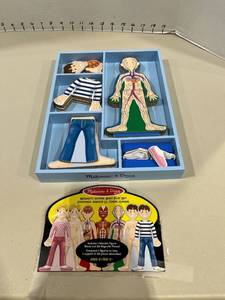 lot 1750 image: Melissa and Doug magnetic human body play set