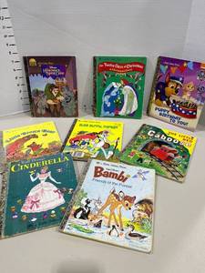 lot 1760 image: Little Golden Books (8)