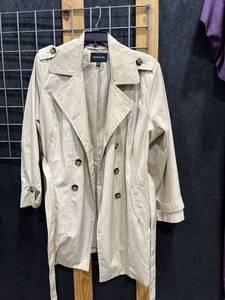 lot 1849 image: London Fog size 2 XL coat