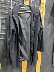 lot 1851 image: Akini size 2XL coat