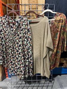 lot 1617 image: Ralph Lauren womens tops size 3XL