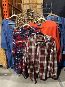 lot 1620 image: Ralph Lauren womens tops mostly size 2XL