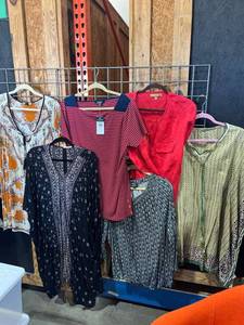 lot 1655 image: Ralph Lauren and other Womens tops size 2XL