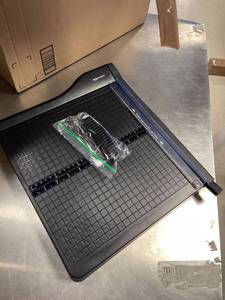 lot 68017 image: guillotine paper cutter
