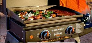 lot 68041 image: Blackstone Adventure Ready 22 Griddle, BURNER PART ONlY, no griddle, selling as parts
