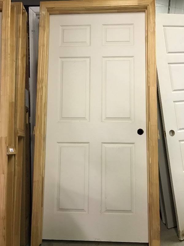 lot 1005 image: Five Panel 3-0 Interior Doors