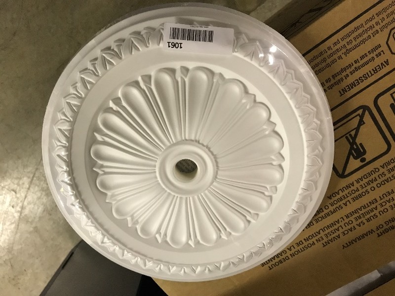 lot 1061 image: ARCTEL 13.5 Ceiling Medallion with 1 center hole