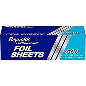 lot 31492 image: Reynolds Wrappers Pre-Cut Aluminum Foil Sheets, 12x10.75 Inches, 500 Sheets -