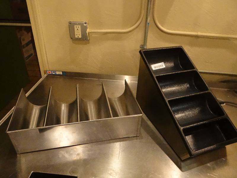 lot 170 image: 2 Stainless Steel UtensilCondiment Holders. 1 wRemovable Tray.