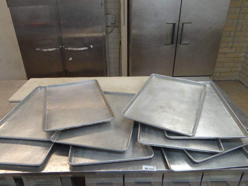 lot 207 image: Large Lot of BakeryBun Pans - Stainless Steel - 10pcs.