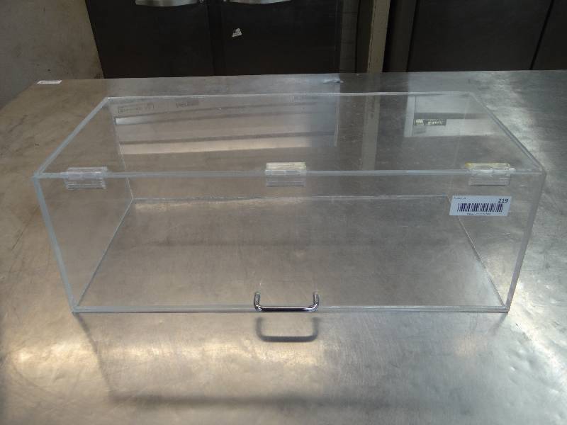 lot 219 image: Large Plexi-Glass Bakery Display Case.  23x11x8tall.