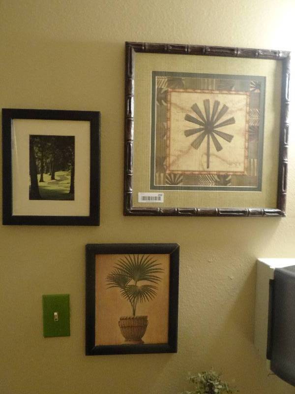 lot 250 image: Decor Items - 3 Framed Prints & 2 Faux Plants