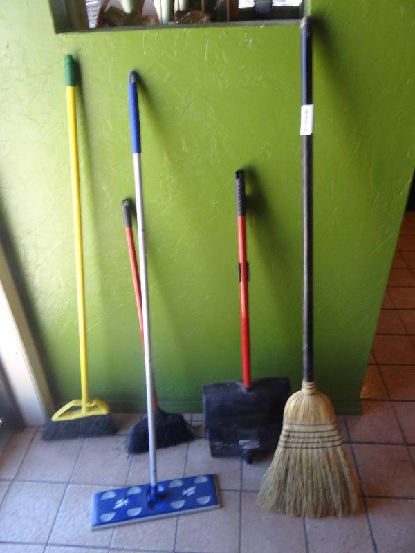 lot 253 image: Lot of Brooms, Swiffer Max, Broom WAttached Dust Pan.