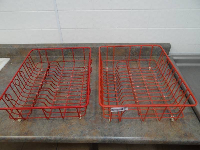 lot 254 image: 2 Large Dish Drying Racks.