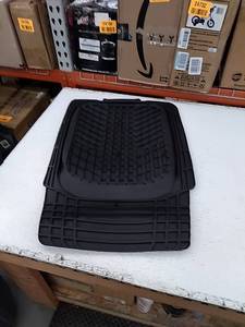 lot 26030 image: MotorTrend car floor mats