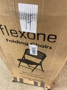 lot 14368 image: Plastic Seat Folding Chair in Black (Set of 4)