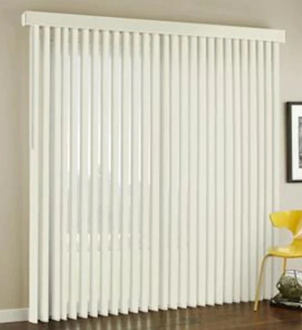 lot 1024 image: Crown Ivory 3.5 in. Vertical Blind - 104 in. W x 84 in. L
