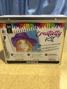 lot 6706 image: Zebra Creativity Kit 32 Piece