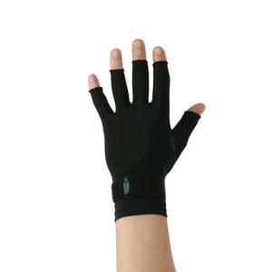 lot 45 image: Copper Fit ICE Compression Gloves Infused with Menthol Black LXL