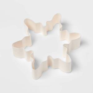 lot 281 image: Stainless Steel Snowflake Cookie Cutter - Wondershop, pack of 7