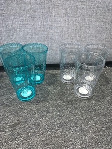 lot 14639 image: Set of 6 Plastic Tumblers 3 Blue, 3 Clear
