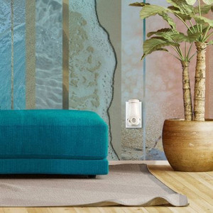 lot 14666 image: Glade PlugIns Plus Scented Oil Air Freshener Aqua Waves Starter Kit plus 3 -0.67oz1Warmer