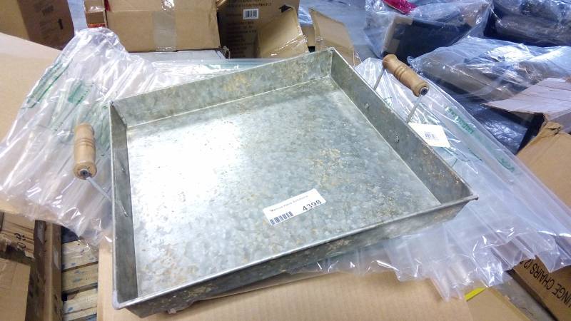 lot 4398 image: Ecom Dec Tray A&B Hm GUNMET Aluminum