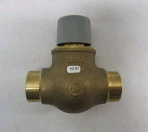 lot 42029 image: Honeywell 1 Gravity Flow Check Sweat Connection Copper Connector Yhfc201sb