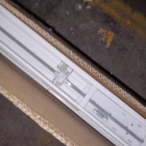 lot 42140 image: 2 CORDLESS MOUNT BRACKET, WHITE, 38-12 X 54
