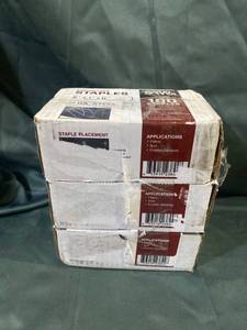 lot 42162 image: LANDSCAPE STAPLES 300 STAPLES 6�� X 1�� X 6��