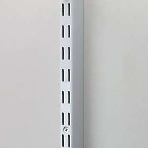 lot 3048 image: Rubbermaid White FastTrack Standard